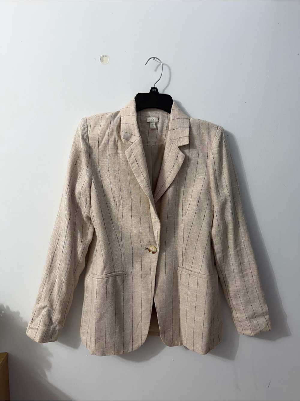 Jules & Leopold Cream Pinstripe Single-Button Blazer